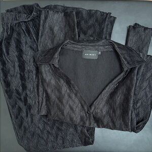 Black Textured Wide-Leg Pantsuit Set